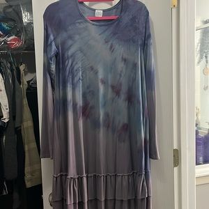 Long sleeve dress